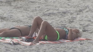 amateur Photo 2020 Beach Girls Pictures(1026)