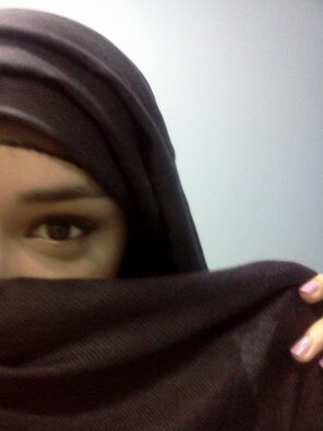 amateur Photo Hijab Big Boobs Zaineb (7)