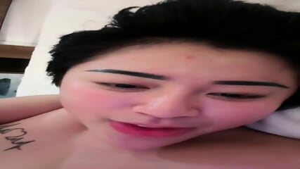 MEYCHEN SII TANTE IDAMAN BERDUAN AMA BRONDONG DI HOTEL - EPORNER