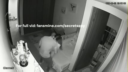 IPCAM Married Couple Have Sex On Bed - EPORNER