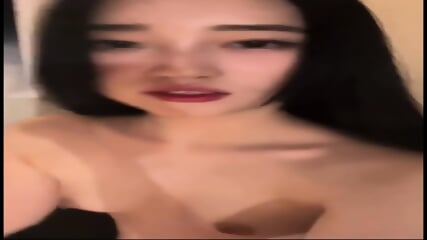 Korea 텔래:BGBG69 얼굴이쁜 한국 인스타 자위방송 공개 Asia 한국 Korean 펜트리 온리펜스 인스타 여신 자위영상 공개 - EPORNER